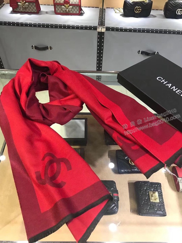 CHANEL專櫃新款女士圍巾 香奈兒經典羊絨披肩  mmj1035
